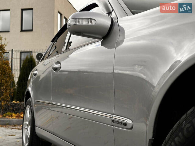 Серый Мерседес Е-Класс, объемом двигателя 2.15 л и пробегом 412 тыс. км за 5499 $, фото 5 на Automoto.ua