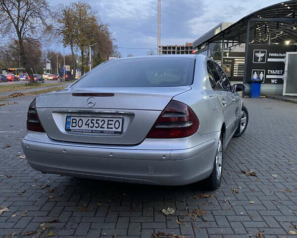 Сірий Мерседес Е-Клас, об'ємом двигуна 2.2 л та пробігом 351 тис. км за 5400 $, фото 5 на Automoto.ua