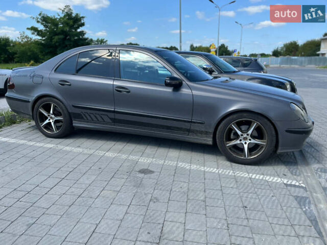 Серый Мерседес Е-Класс, объемом двигателя 1.8 л и пробегом 400 тыс. км за 6300 $, фото 25 на Automoto.ua