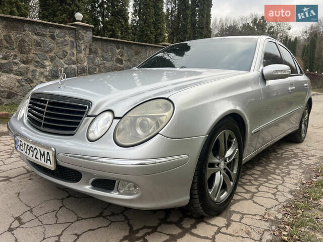Сірий Мерседес Е-Клас, об'ємом двигуна 2.69 л та пробігом 315 тис. км за 5500 $, фото 1 на Automoto.ua
