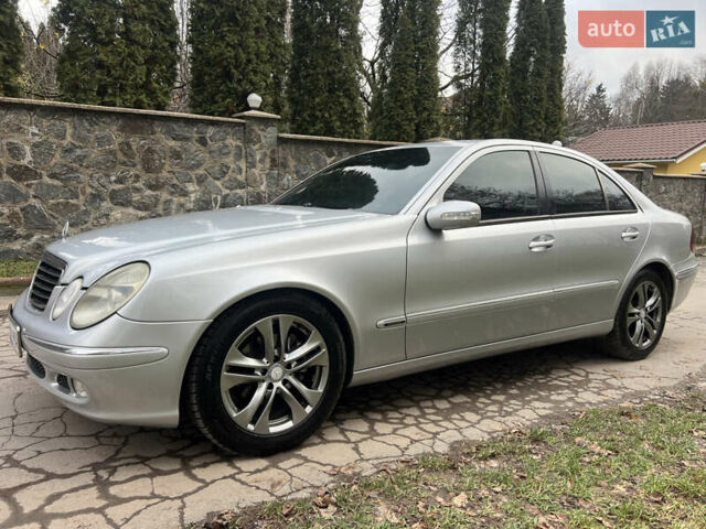 Сірий Мерседес Е-Клас, об'ємом двигуна 2.69 л та пробігом 315 тис. км за 5500 $, фото 3 на Automoto.ua