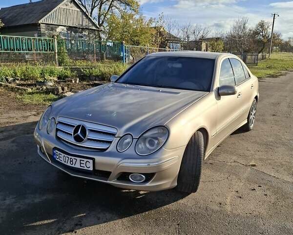 Серый Мерседес Е-Класс, объемом двигателя 2.69 л и пробегом 266 тыс. км за 7500 $, фото 9 на Automoto.ua