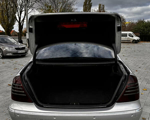 Серый Мерседес Е-Класс, объемом двигателя 2.2 л и пробегом 360 тыс. км за 5450 $, фото 49 на Automoto.ua