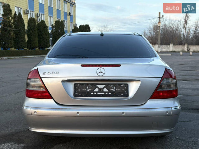 Серый Мерседес Е-Класс, объемом двигателя 5 л и пробегом 280 тыс. км за 6499 $, фото 7 на Automoto.ua