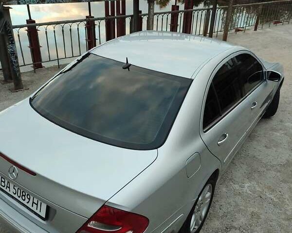 Сірий Мерседес Е-Клас, об'ємом двигуна 2.6 л та пробігом 348 тис. км за 5950 $, фото 9 на Automoto.ua