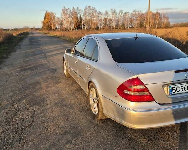 Серый Мерседес Е-Класс, объемом двигателя 2.69 л и пробегом 370 тыс. км за 7500 $, фото 5 на Automoto.ua