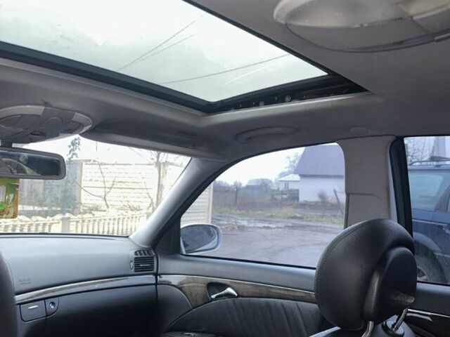 Серый Мерседес Е-Класс, объемом двигателя 3.2 л и пробегом 270 тыс. км за 4500 $, фото 6 на Automoto.ua