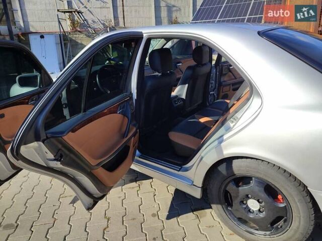 Сірий Мерседес Е-Клас, об'ємом двигуна 2.15 л та пробігом 499 тис. км за 5400 $, фото 14 на Automoto.ua