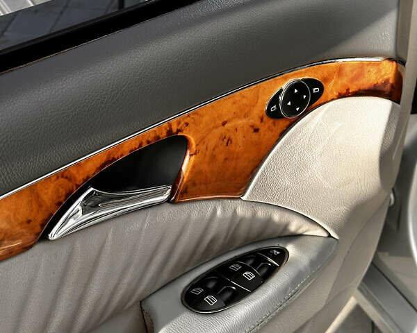 Серый Мерседес Е-Класс, объемом двигателя 2.15 л и пробегом 412 тыс. км за 5499 $, фото 33 на Automoto.ua