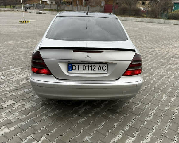 Серый Мерседес Е-Класс, объемом двигателя 2.15 л и пробегом 385 тыс. км за 6750 $, фото 6 на Automoto.ua