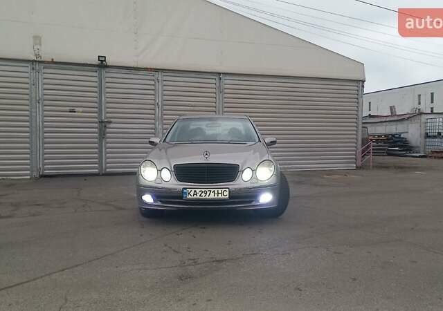 Сірий Мерседес Е-Клас, об'ємом двигуна 2.69 л та пробігом 274 тис. км за 7250 $, фото 1 на Automoto.ua