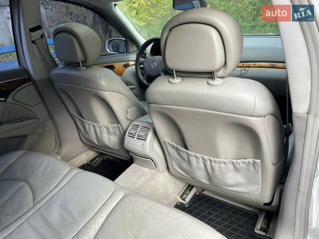 Мерседес Е-Класс 2002 в Остоге на Automoto.ua Серый Мерседес Е-Класс, объемом двигателя 2.15 л и пробегом 377 тыс. км за 4750 $, фото 26 на Automoto.ua