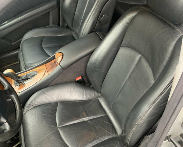 Серый Мерседес Е-Класс, объемом двигателя 2.6 л и пробегом 300 тыс. км за 4100 $, фото 7 на Automoto.ua