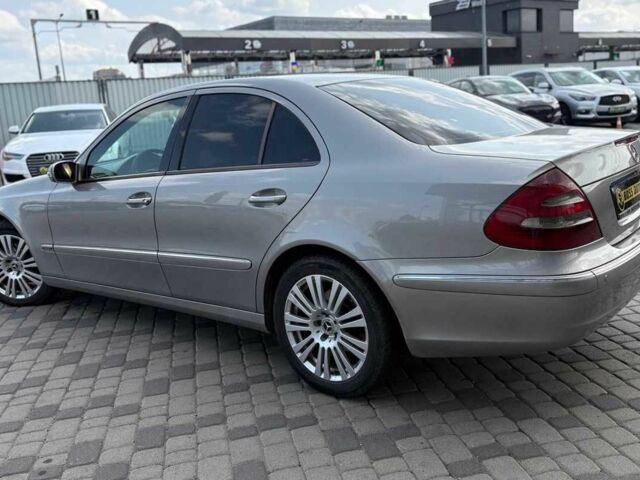 Серый Мерседес Е-Класс, объемом двигателя 2.7 л и пробегом 319 тыс. км за 6750 $, фото 4 на Automoto.ua