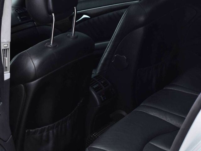 Сірий Мерседес Е-Клас, об'ємом двигуна 5 л та пробігом 284 тис. км за 6450 $, фото 16 на Automoto.ua