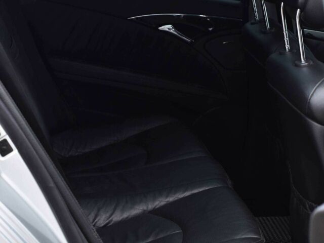 Сірий Мерседес Е-Клас, об'ємом двигуна 5 л та пробігом 284 тис. км за 6450 $, фото 14 на Automoto.ua