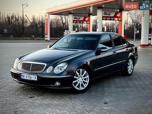 Сірий Мерседес Е-Клас, об'ємом двигуна 2.69 л та пробігом 325 тис. км за 5499 $, фото 3 на Automoto.ua