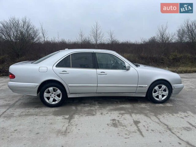 Серый Мерседес Е-Класс, объемом двигателя 3.23 л и пробегом 490 тыс. км за 4400 $, фото 8 на Automoto.ua