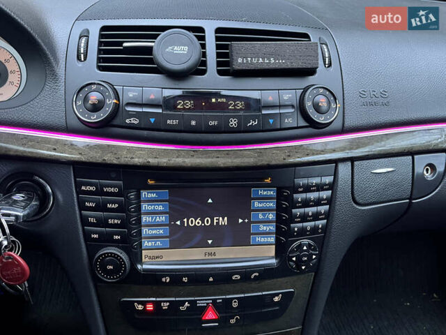 Серый Мерседес Е-Класс, объемом двигателя 1.8 л и пробегом 400 тыс. км за 6300 $, фото 23 на Automoto.ua