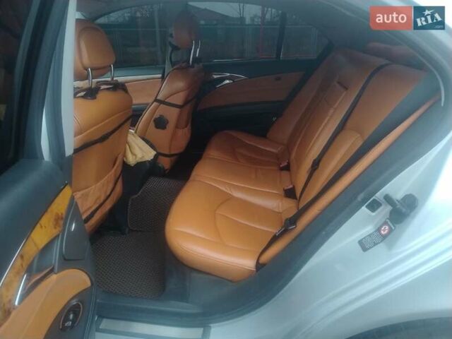 Серый Мерседес Е-Класс, объемом двигателя 2.7 л и пробегом 300 тыс. км за 6500 $, фото 18 на Automoto.ua