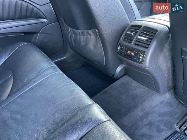 Сірий Мерседес Е-Клас, об'ємом двигуна 2.69 л та пробігом 350 тис. км за 5599 $, фото 23 на Automoto.ua