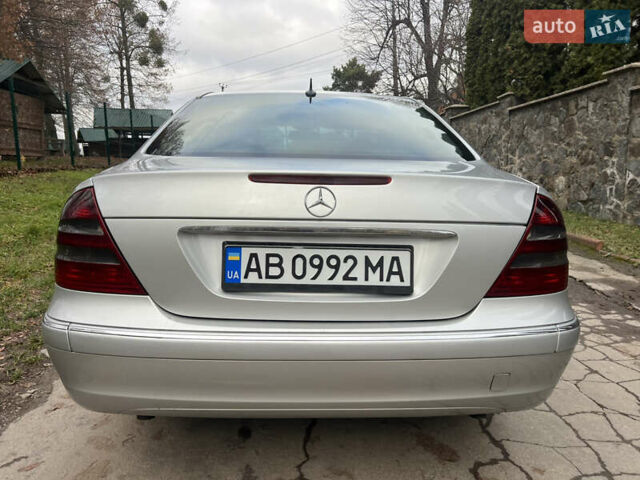 Сірий Мерседес Е-Клас, об'ємом двигуна 2.69 л та пробігом 315 тис. км за 5500 $, фото 22 на Automoto.ua