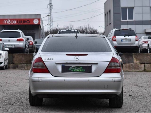 Сірий Мерседес Е-Клас, об'ємом двигуна 5 л та пробігом 284 тис. км за 6450 $, фото 2 на Automoto.ua