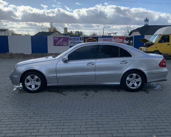 Серый Мерседес Е-Класс, объемом двигателя 2.4 л и пробегом 320 тыс. км за 5300 $, фото 6 на Automoto.ua