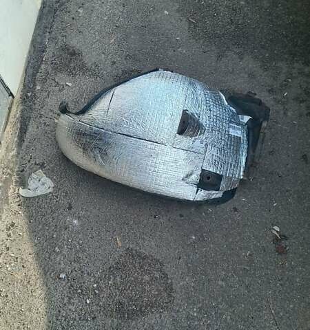 Сірий Мерседес Е-Клас, об'ємом двигуна 2.69 л та пробігом 274 тис. км за 7250 $, фото 40 на Automoto.ua