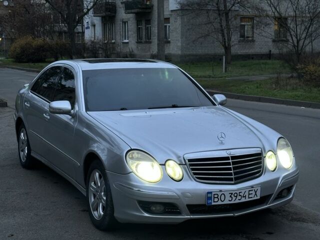 Серый Мерседес Е-Класс, объемом двигателя 2.6 л и пробегом 354 тыс. км за 4999 $, фото 3 на Automoto.ua