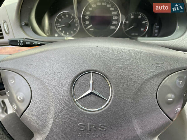 Мерседес Е-Класс 2002 в Остоге на Automoto.ua Серый Мерседес Е-Класс, объемом двигателя 2.15 л и пробегом 377 тыс. км за 4750 $, фото 32 на Automoto.ua