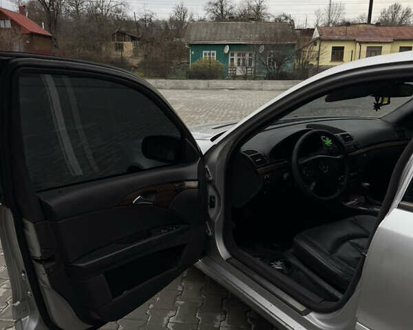 Серый Мерседес Е-Класс, объемом двигателя 2.15 л и пробегом 385 тыс. км за 6750 $, фото 11 на Automoto.ua