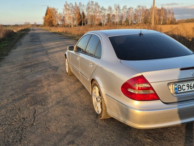 Серый Мерседес Е-Класс, объемом двигателя 2.7 л и пробегом 371 тыс. км за 6999 $, фото 21 на Automoto.ua