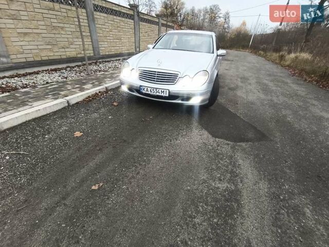 Сірий Мерседес Е-Клас, об'ємом двигуна 2.69 л та пробігом 310 тис. км за 6800 $, фото 2 на Automoto.ua