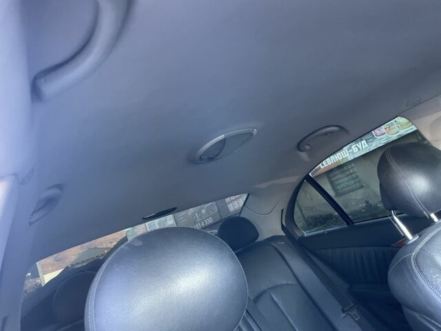 Серый Мерседес Е-Класс, объемом двигателя 2.7 л и пробегом 349 тыс. км за 5600 $, фото 13 на Automoto.ua