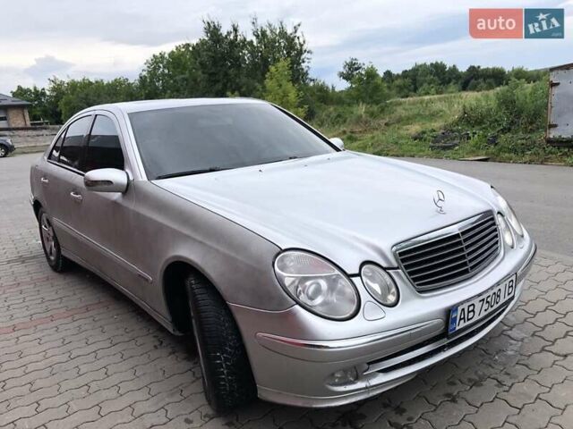 Серый Мерседес Е-Класс, объемом двигателя 2.4 л и пробегом 320 тыс. км за 5999 $, фото 23 на Automoto.ua