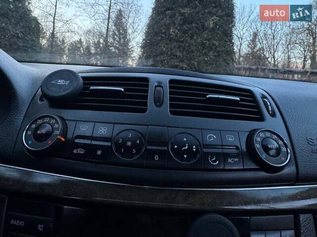 Серый Мерседес Е-Класс, объемом двигателя 2.7 л и пробегом 320 тыс. км за 6200 $, фото 36 на Automoto.ua
