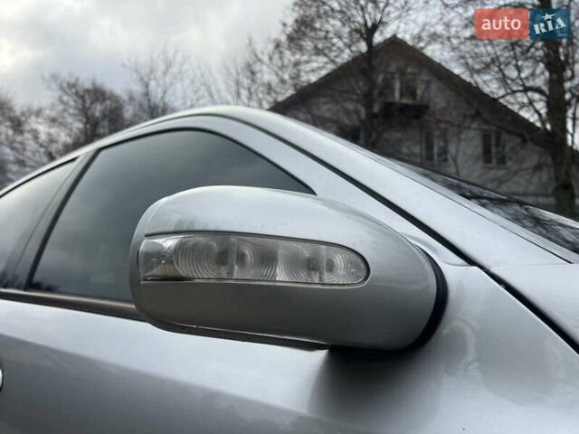 Сірий Мерседес Е-Клас, об'ємом двигуна 2.69 л та пробігом 315 тис. км за 5500 $, фото 53 на Automoto.ua