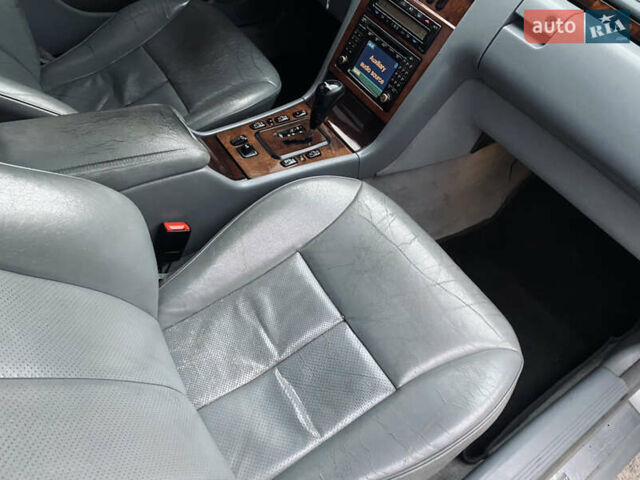 Серый Мерседес Е-Класс, объемом двигателя 3.2 л и пробегом 490 тыс. км за 4099 $, фото 10 на Automoto.ua