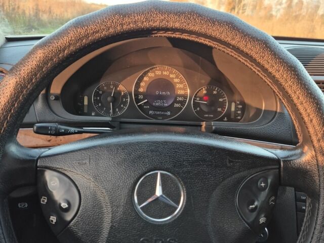 Серый Мерседес Е-Класс, объемом двигателя 2.7 л и пробегом 371 тыс. км за 6999 $, фото 5 на Automoto.ua