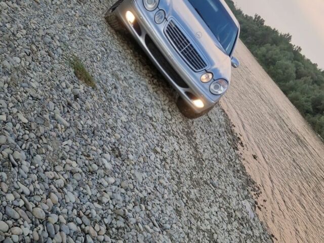 Мерседес Е-Клас 2002 у Чернівцях на Automoto.ua Сірий Мерседес Е-Клас, об'ємом двигуна 0 л та пробігом 280 тис. км за 4554 $, фото 3 на Automoto.ua