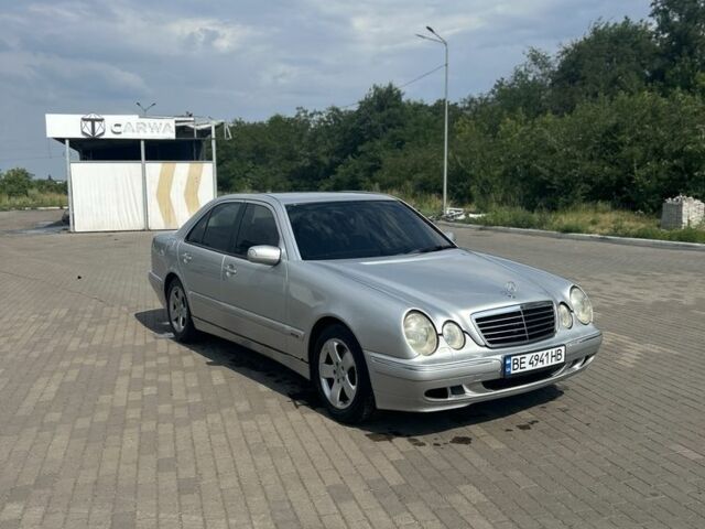 Серый Мерседес Е-Класс, объемом двигателя 2.7 л и пробегом 34 тыс. км за 3000 $, фото 5 на Automoto.ua