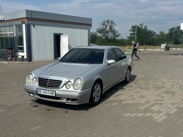 Серый Мерседес Е-Класс, объемом двигателя 2.7 л и пробегом 34 тыс. км за 3000 $, фото 7 на Automoto.ua