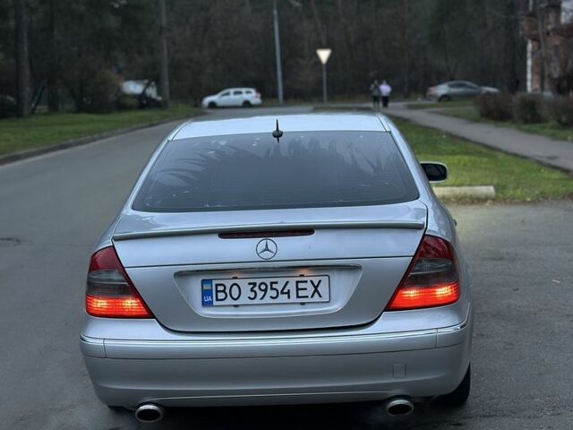 Серый Мерседес Е-Класс, объемом двигателя 2.6 л и пробегом 354 тыс. км за 4999 $, фото 9 на Automoto.ua