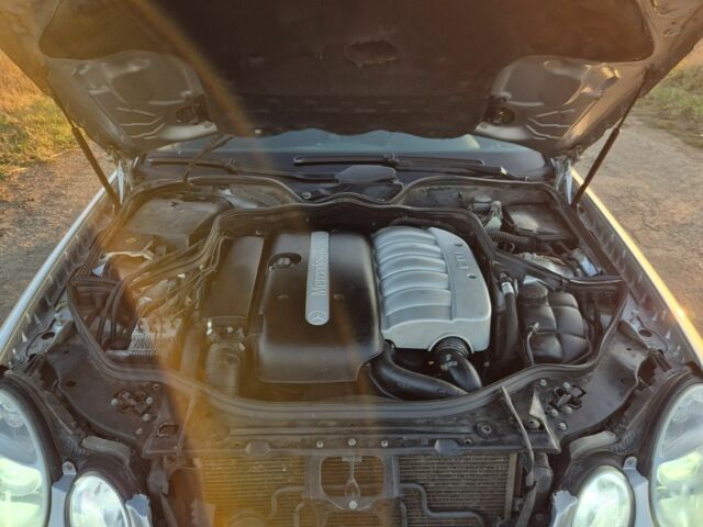 Серый Мерседес Е-Класс, объемом двигателя 2.7 л и пробегом 371 тыс. км за 6999 $, фото 8 на Automoto.ua