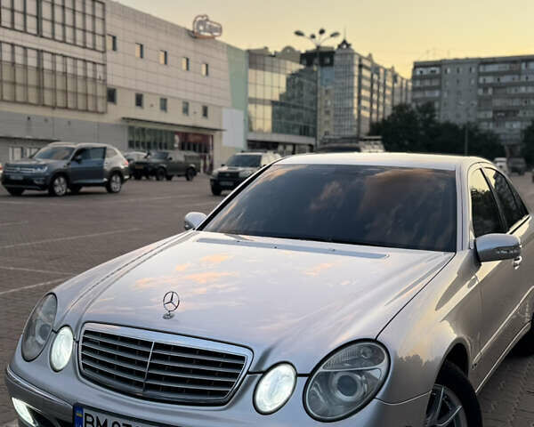 Мерседес Е-Клас 2002 у Сумах на Automoto.ua Сірий Мерседес Е-Клас, об'ємом двигуна 2.15 л та пробігом 350 тис. км за 7300 $, фото 2 на Automoto.ua