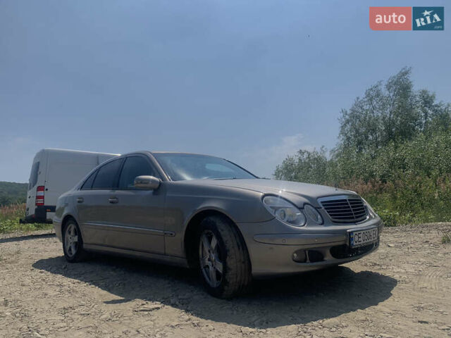 Серый Мерседес Е-Класс, объемом двигателя 2.15 л и пробегом 426 тыс. км за 6000 $, фото 4 на Automoto.ua