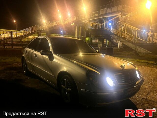 Серый Мерседес Е-Класс, объемом двигателя 2.1 л и пробегом 0 тыс. км за 4700 $, фото 1 на Automoto.ua