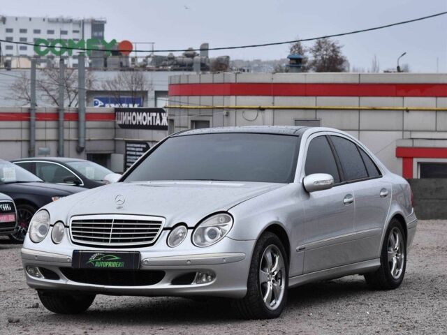 Сірий Мерседес Е-Клас, об'ємом двигуна 5 л та пробігом 284 тис. км за 6450 $, фото 4 на Automoto.ua