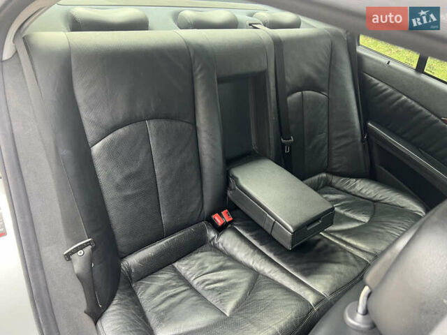 Сірий Мерседес Е-Клас, об'ємом двигуна 2.69 л та пробігом 315 тис. км за 5500 $, фото 42 на Automoto.ua